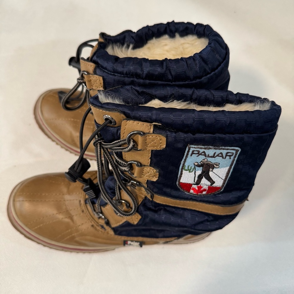 Pajar Grace Snow Boots Winter Outdoors‎ Gorpcore Women's Size 6 - 6.5